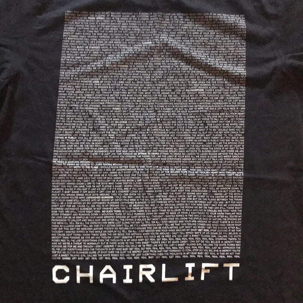T-Shirt - Picture 4 of 4